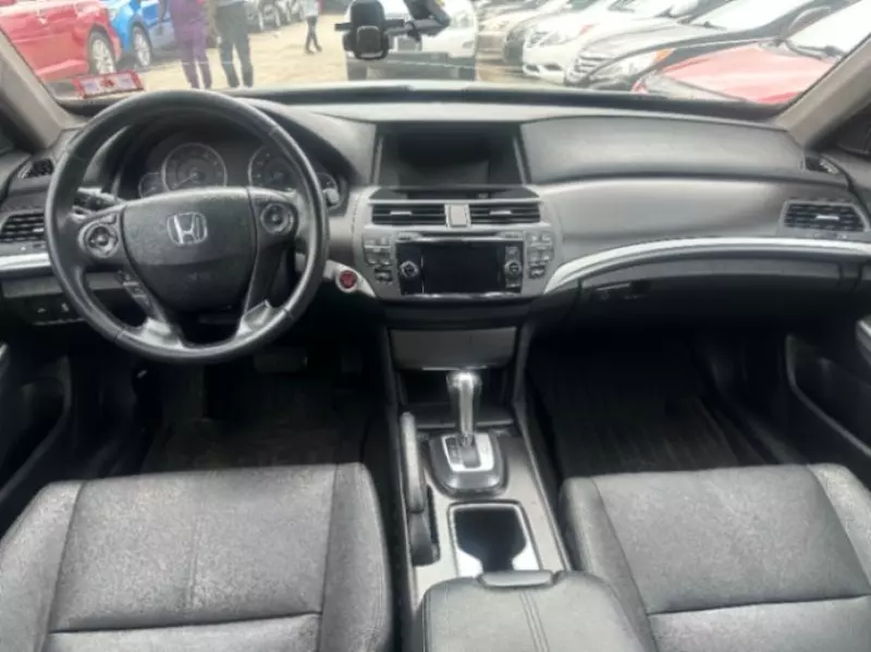 Honda Crosstour   - 2013