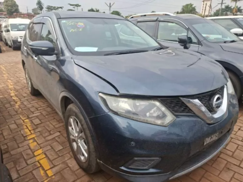 Nissan X-Trail - 2014
