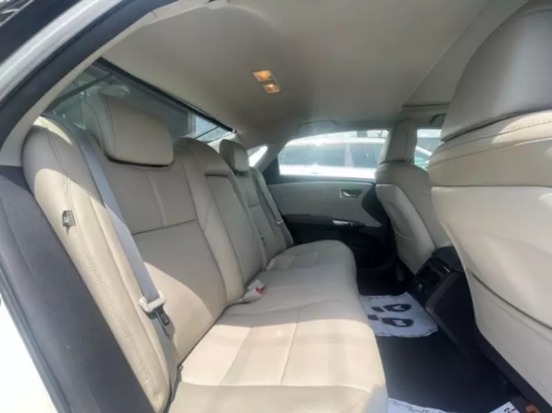 TOYOTA Avalon   - 2013