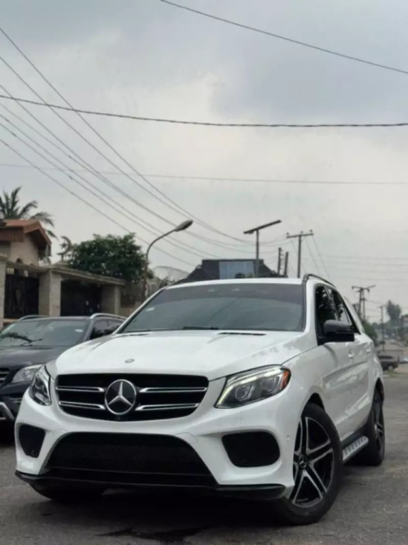 Mercedes-Benz GLE 350   - 2015