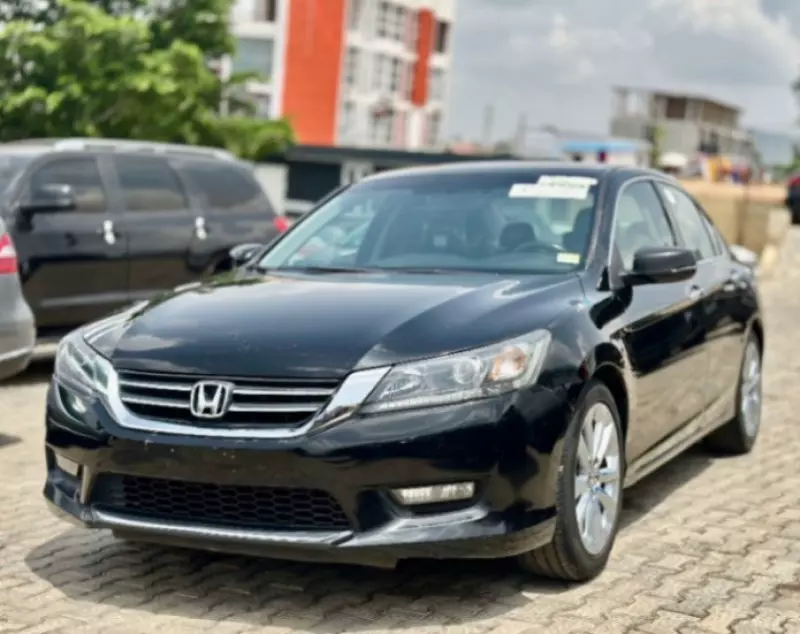Honda Accord   - 2014