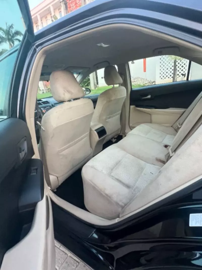 Toyota Camry   - 2013