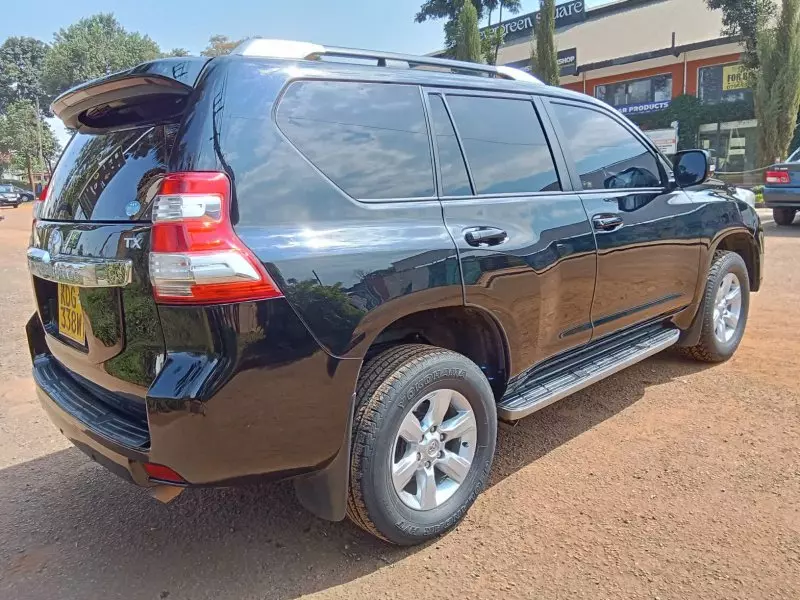 Toyota Landcruiser Prado   - 2014