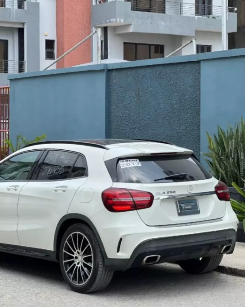 Mercedes-Benz GLA 250   - 2017