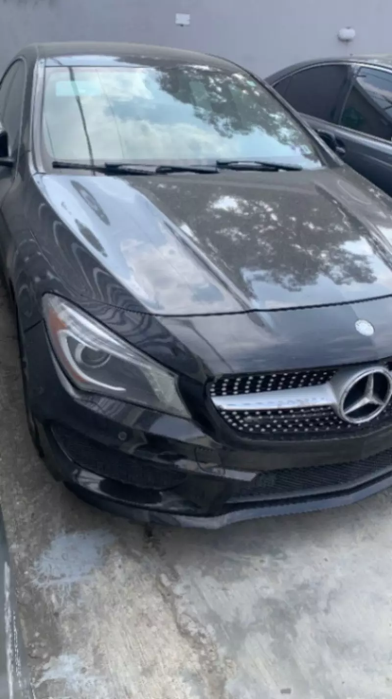 Mercedes-Benz CLA 250   - 2015