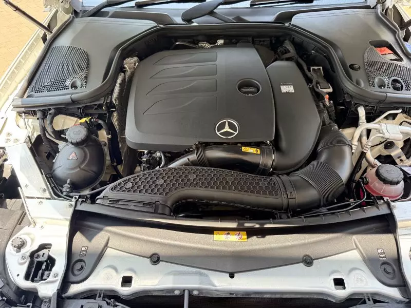 Mercedes-Benz E 200   - 2020