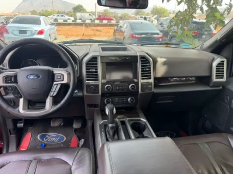 Ford F-150   - 2015