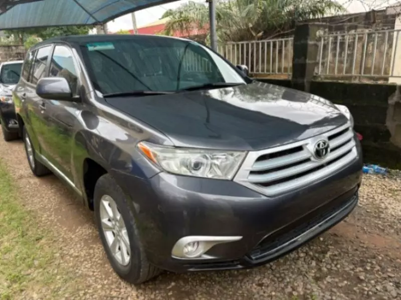 TOYOTA Highlander   - 2013