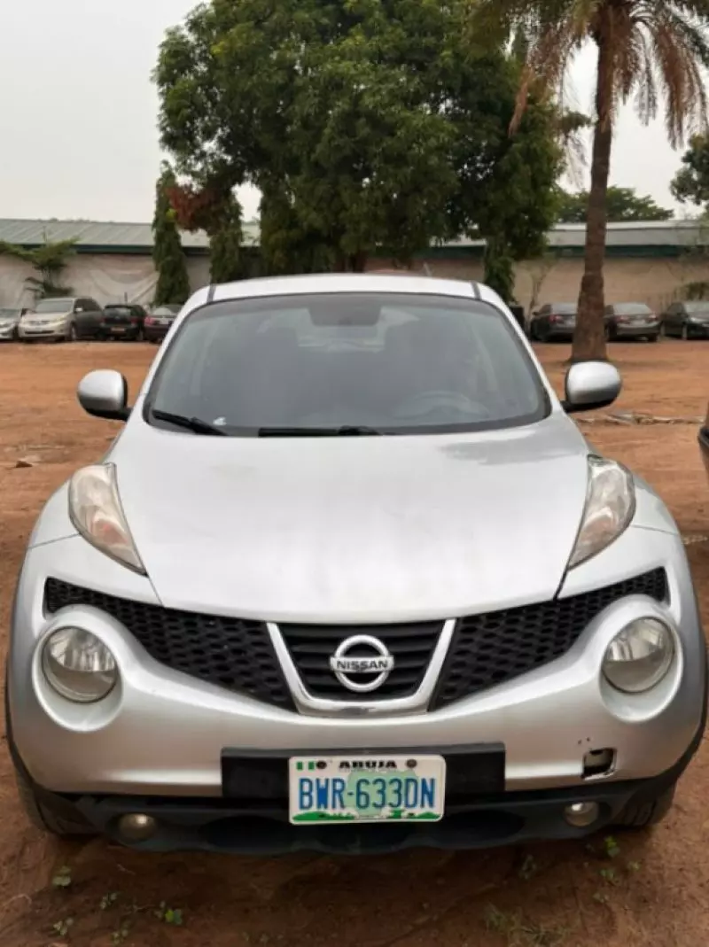 Nissan Juke   - 2012