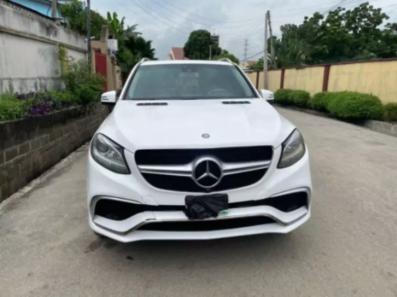 Mercedes-Benz ML 350 - 2015