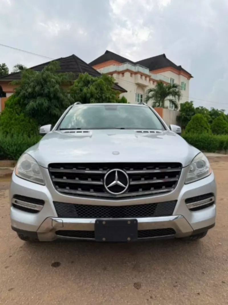 Mercedes-Benz ML 350   - 2012