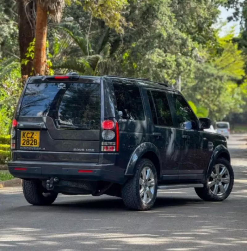 Land Rover Discovery   - 2013