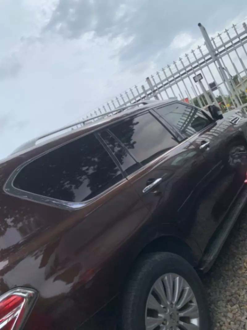 Nissan NAVARA LE +   - 2019