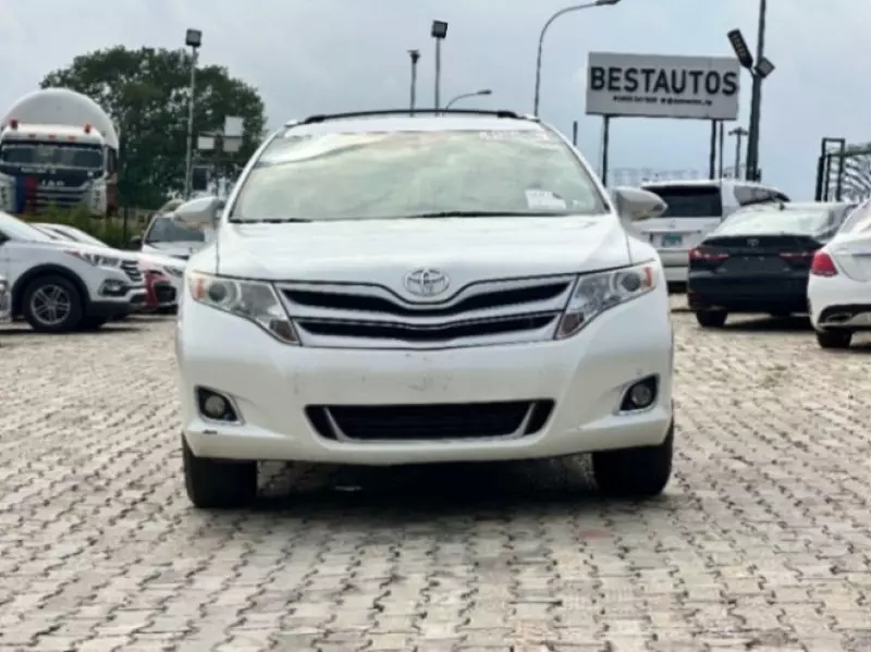TOYOTA Venza   - 2013