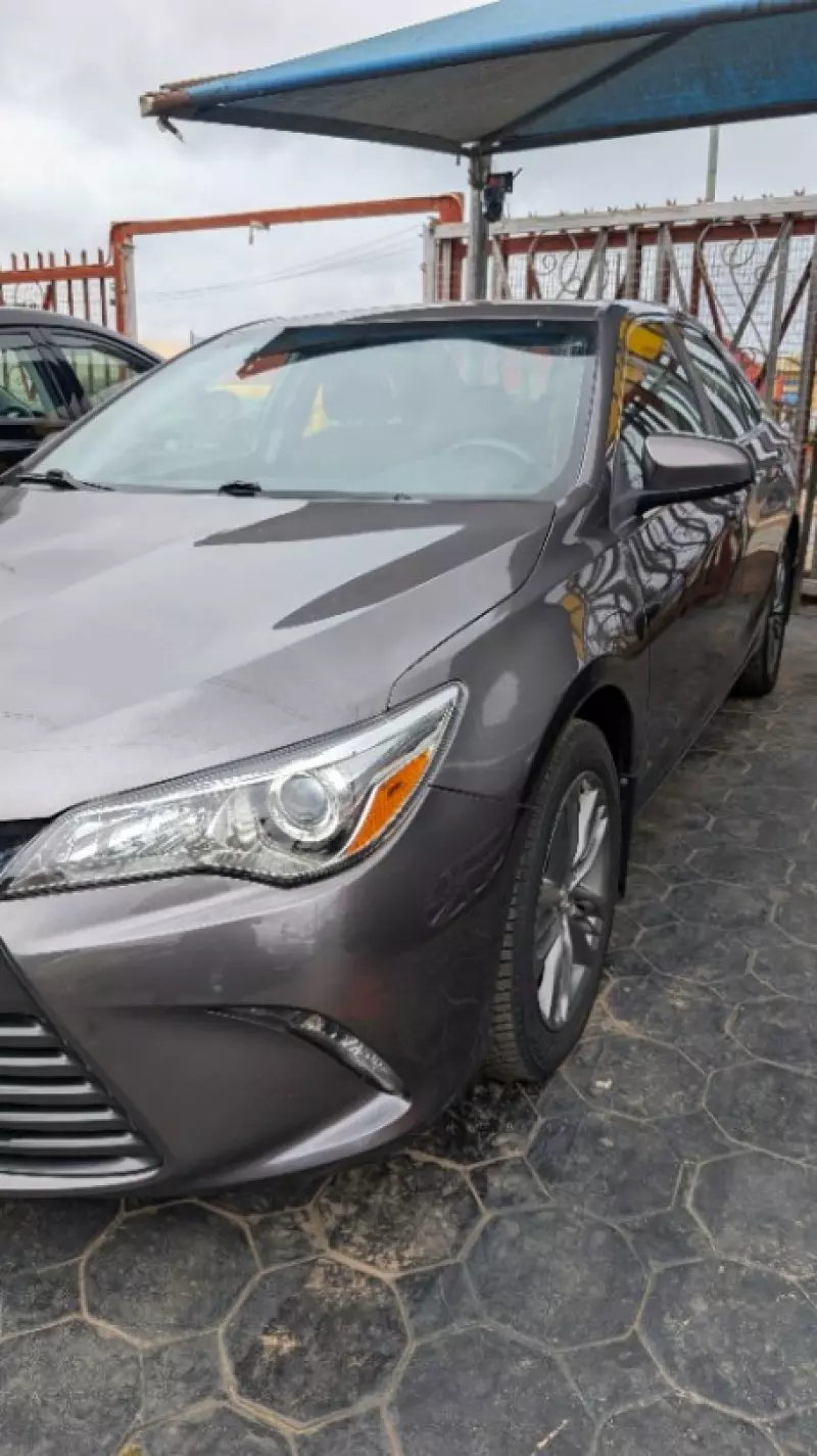 Toyota Camry   - 2015