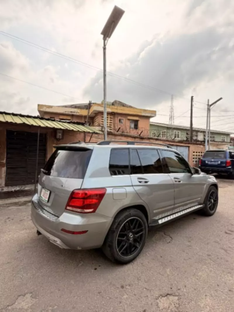 Mercedes-Benz GLK 350   - 2013