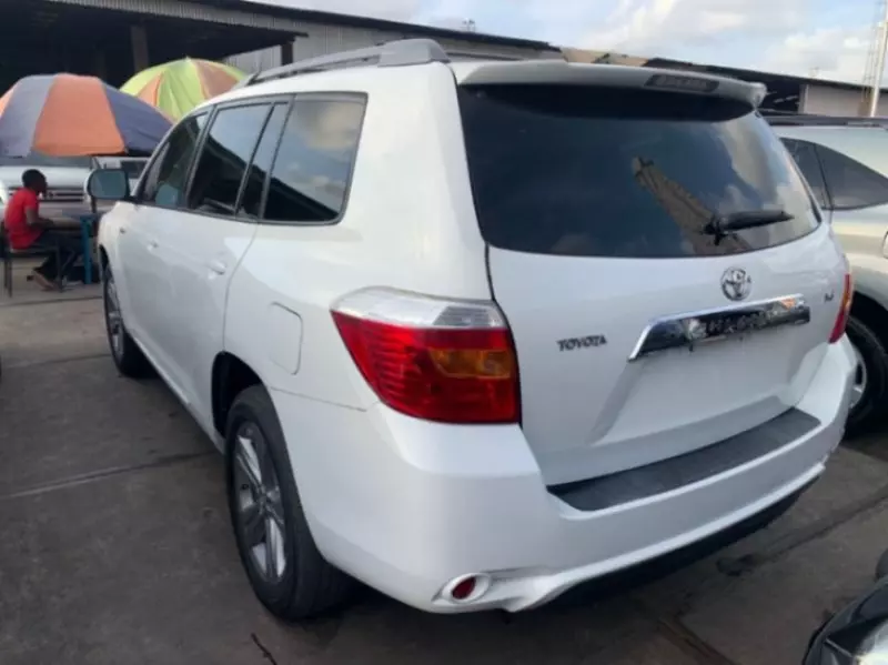 Toyota Highlander   - 2008