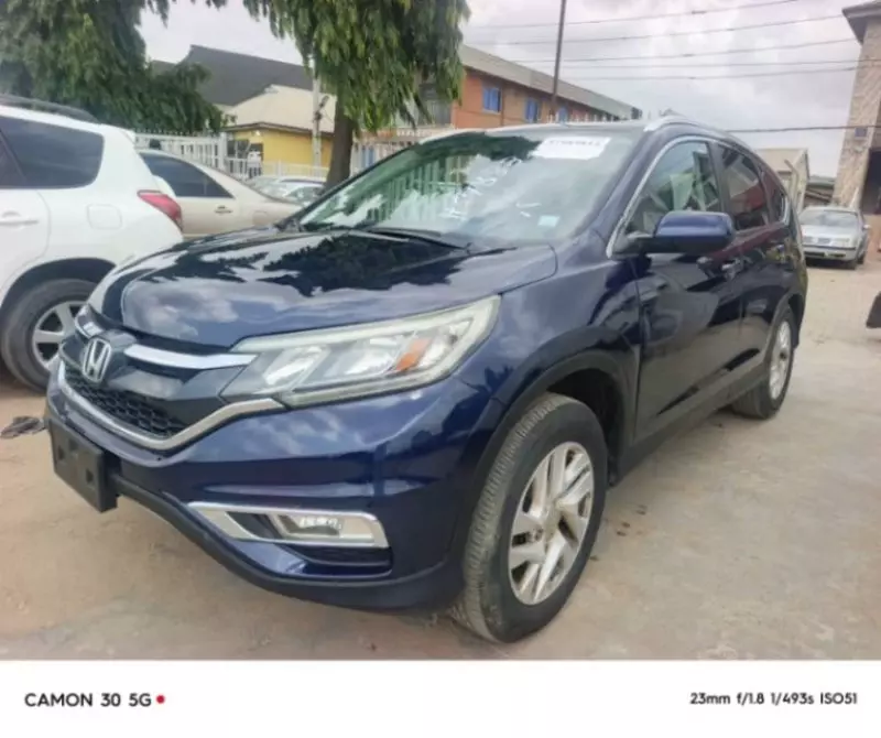 Honda CR-V   - 2015