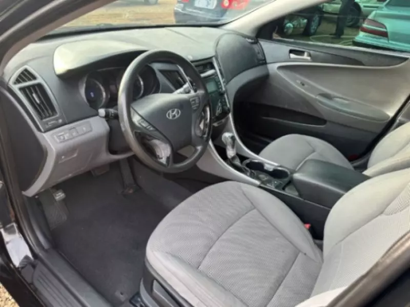 Hyundai SONATA 2,0L BVA GL   - 2013