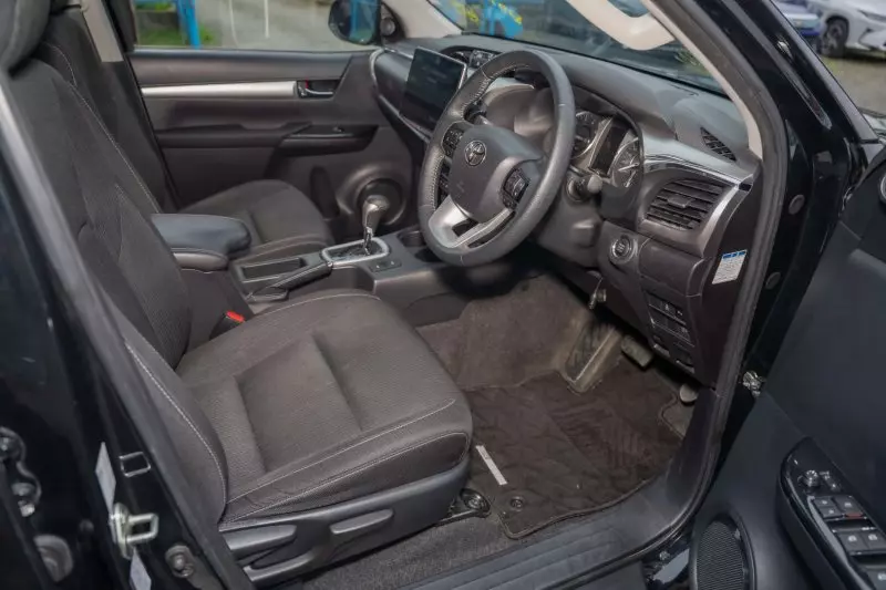 TOYOTA Hilux - 2022