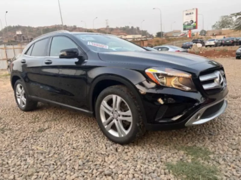 Mercedes-Benz GLA 250   - 2016