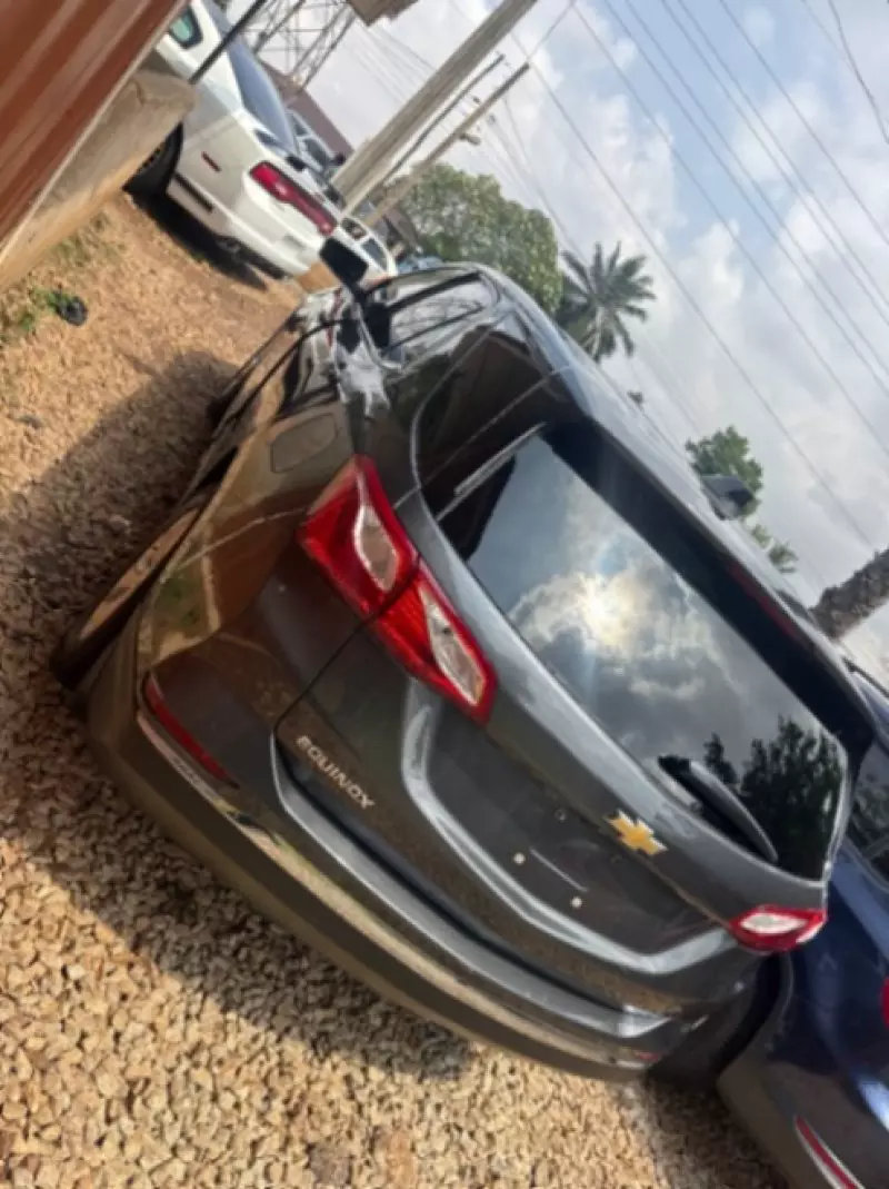 Chevrolet Equinox   - 2018