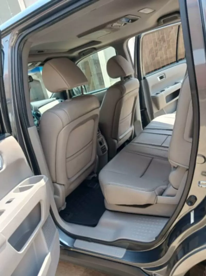 Honda Pilot - 2012