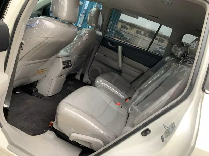 TOYOTA Highlander   - 2013