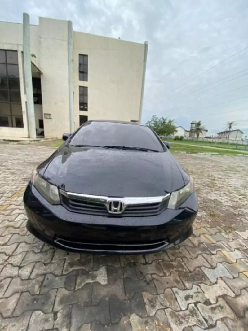 Honda Civic   - 2012