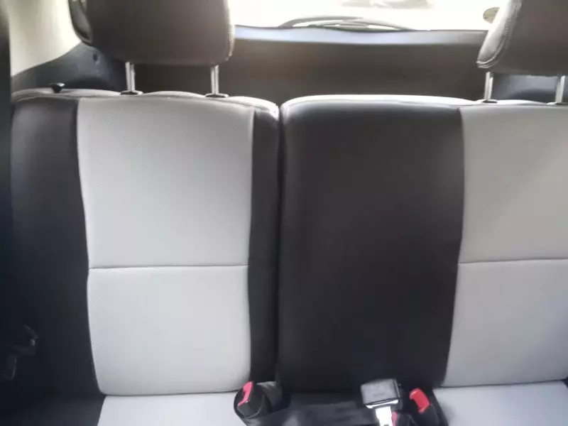 Toyota Vitz   - 2012