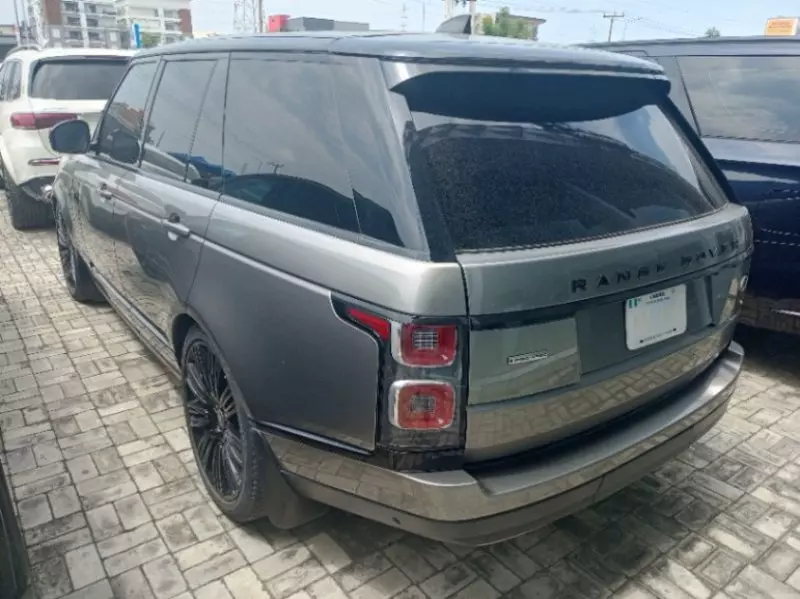 Land Rover Range Rover Vogue   - 2019