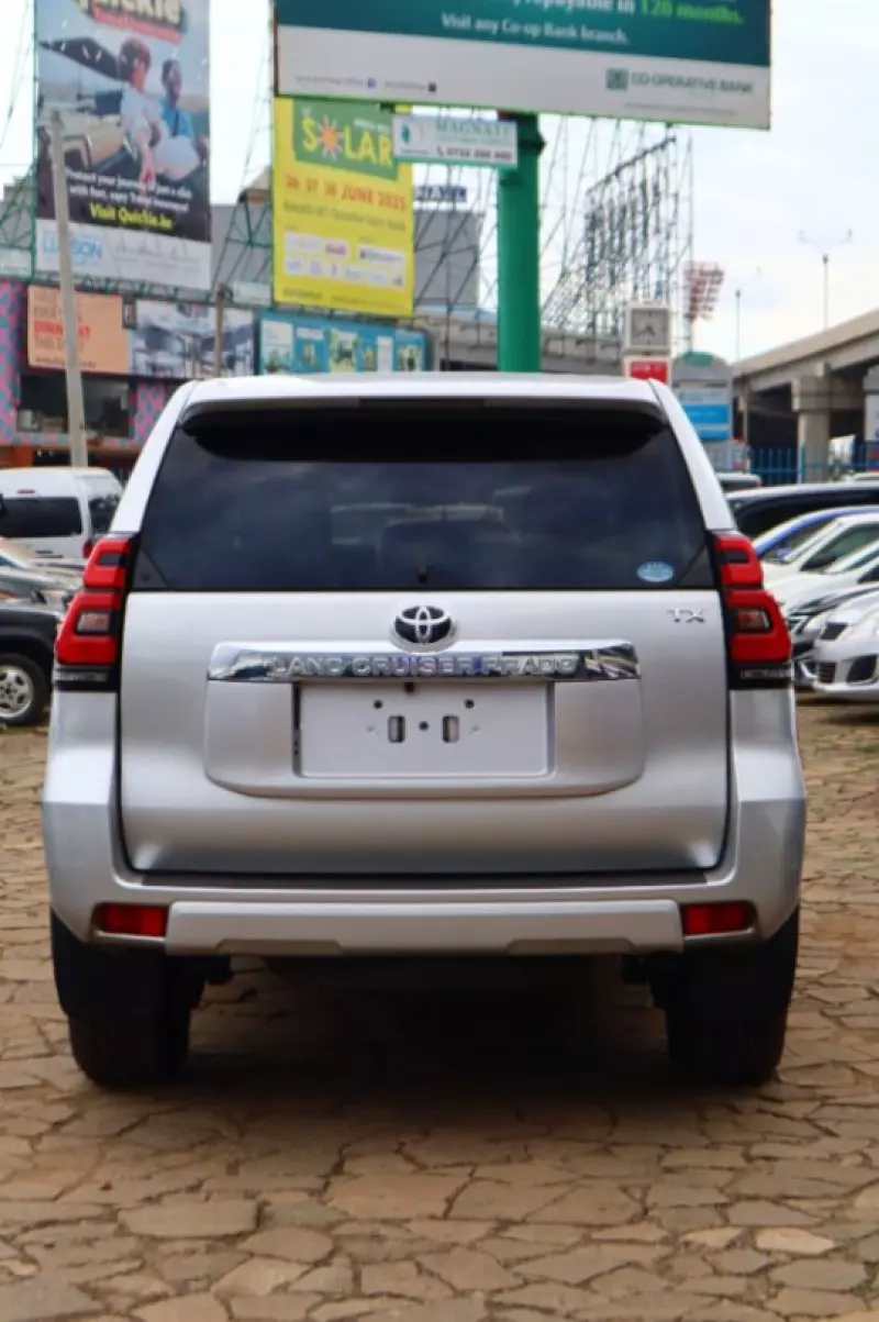TOYOTA Landcruiser prado TX   - 2018