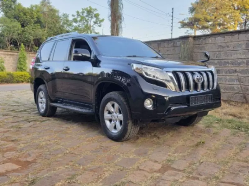 Toyota Landcruiser Prado   - 2015