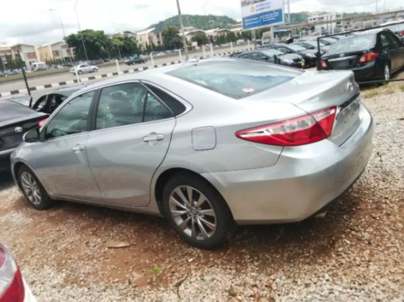 TOYOTA Camry   - 2017