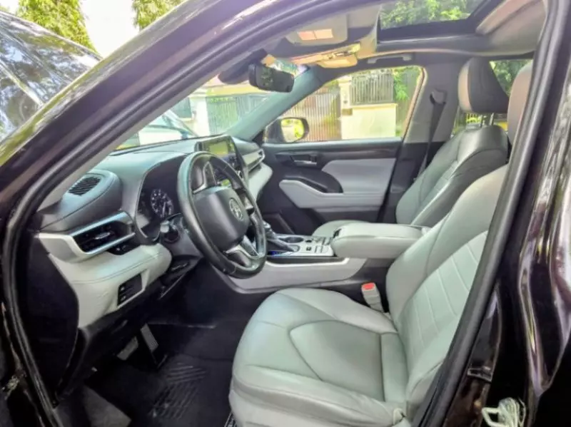 TOYOTA Highlander - 2020