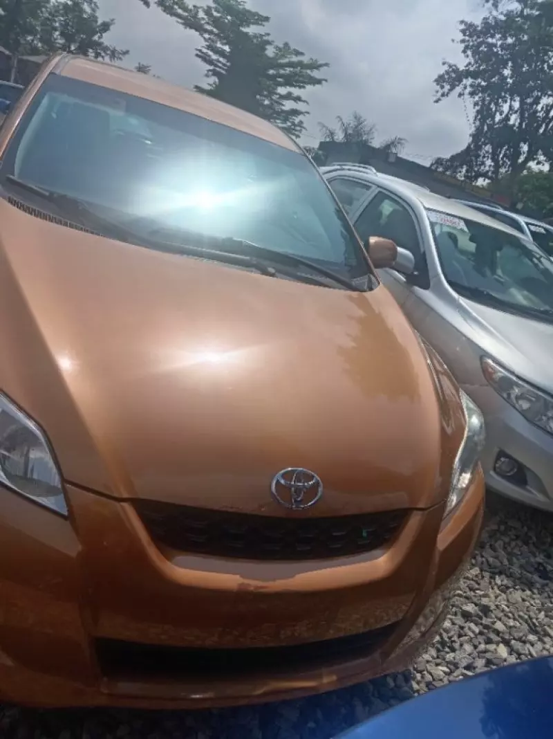 Toyota Matrix   - 2009