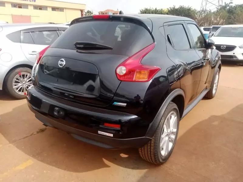 Nissan Juke   - 2013