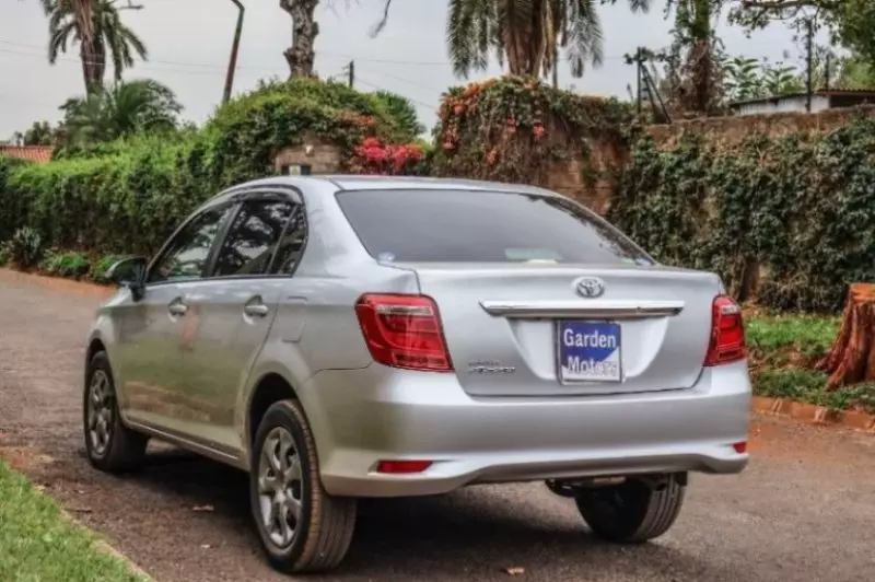 Toyota Axio    - 2018