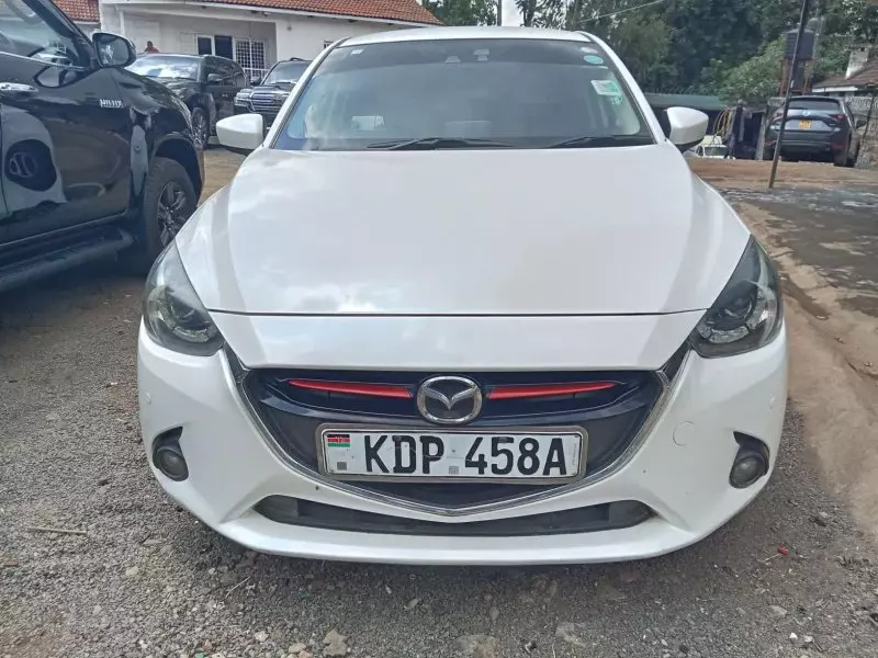 Mazda Demio   - 2016