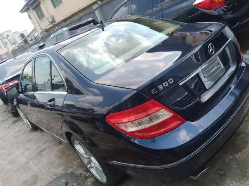 Mercedes-Benz C 300   - 2008