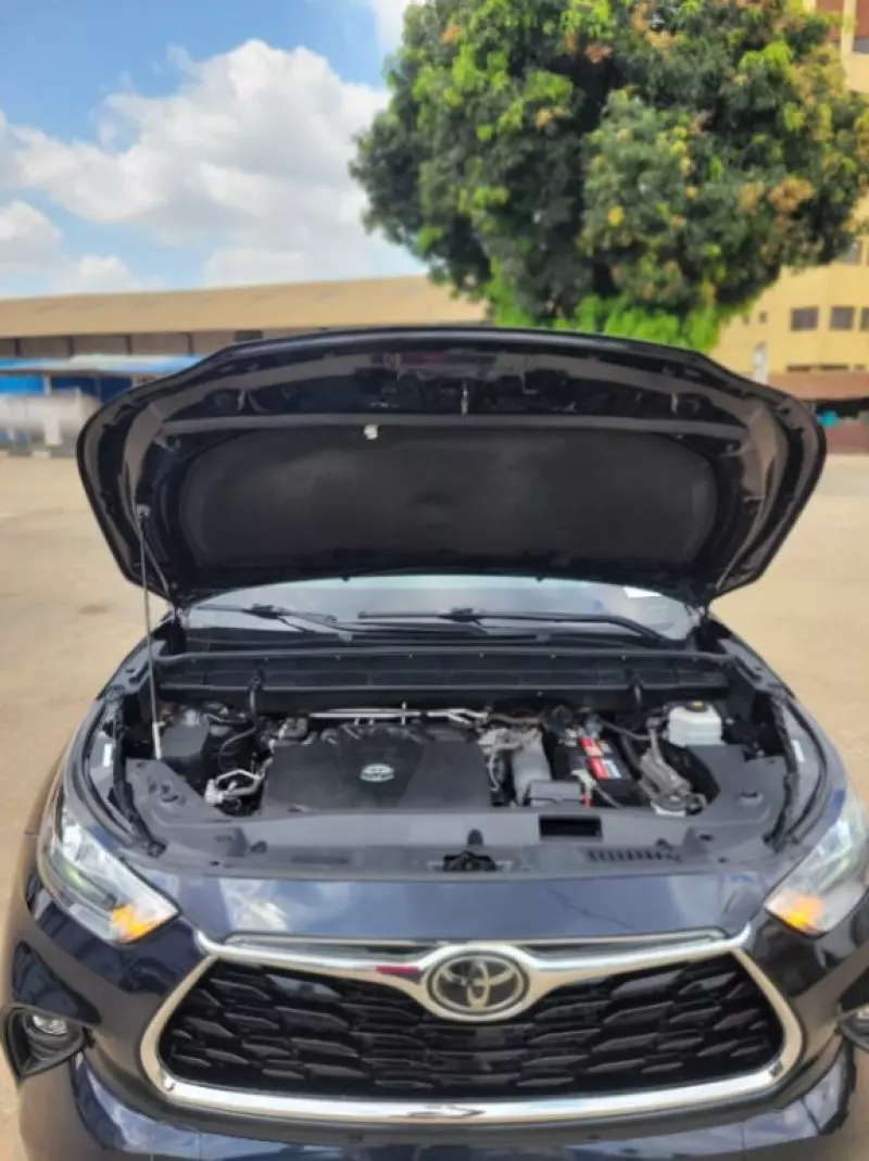 TOYOTA Highlander   - 2020