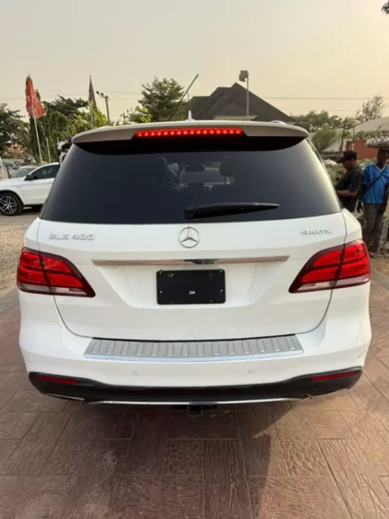 Mercedes-Benz GLE-Class   - 2018