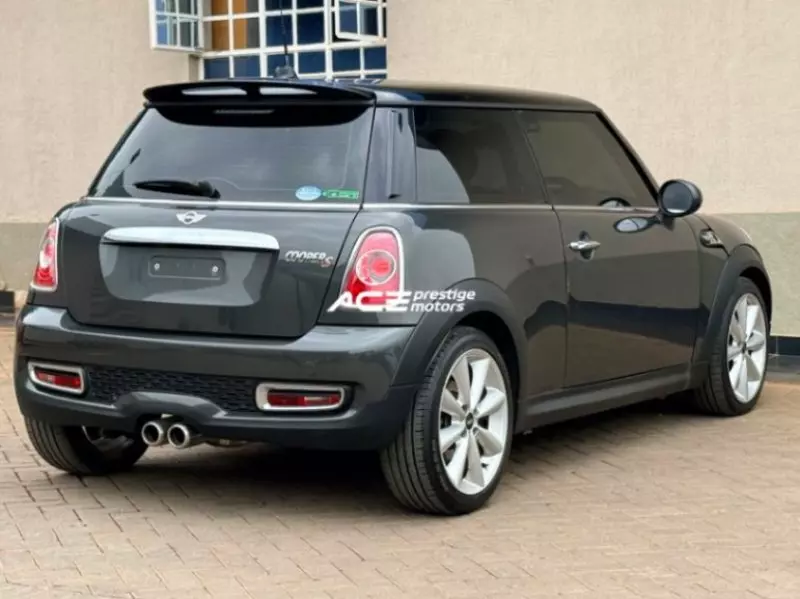 MINI Cooper Clubman   - 2013