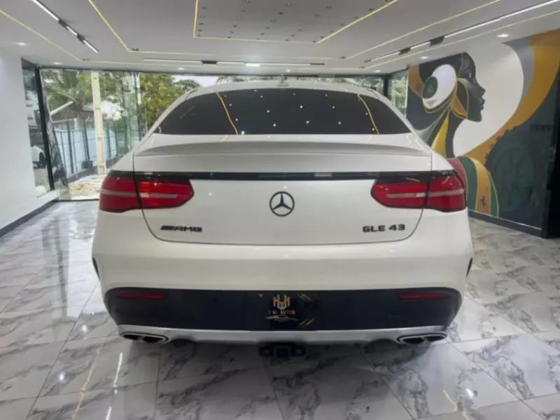 Mercedes-Benz GLE 43 AMG   - 2017
