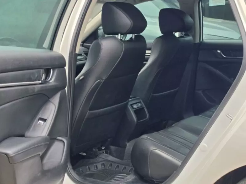 Honda Accord   - 2021