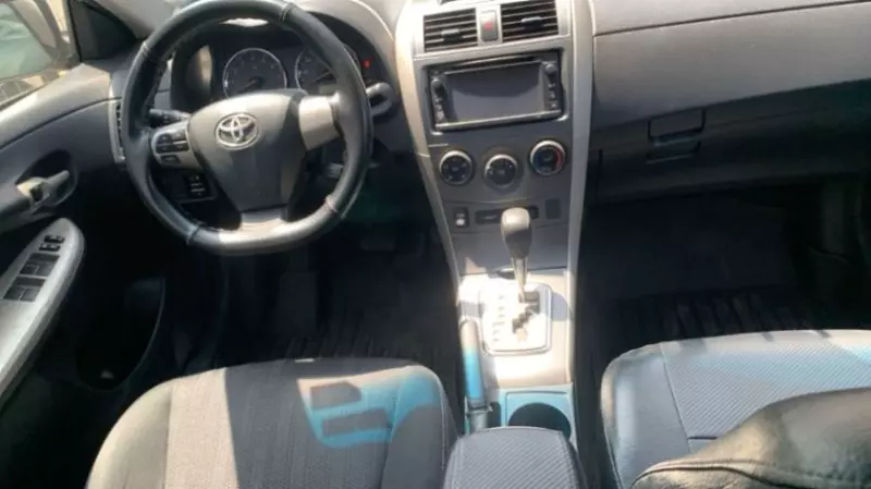 TOYOTA Corolla   - 2013