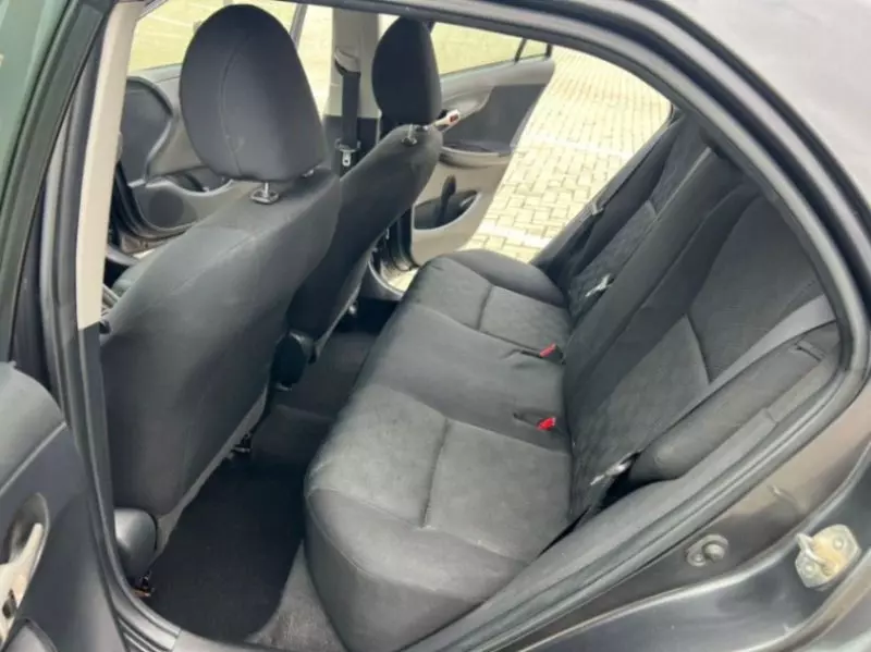 TOYOTA Corolla - 2009