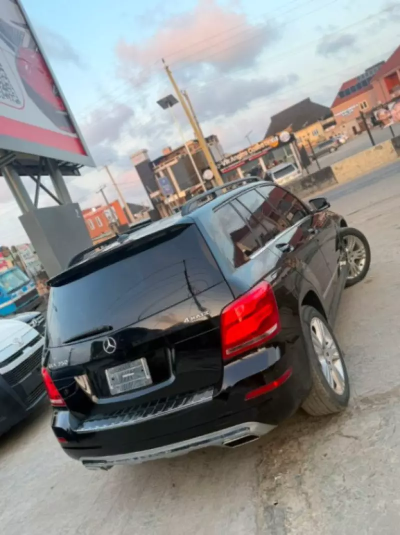 Mercedes-Benz GLK 350 - 2015