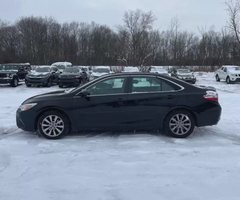 Toyota Camry   - 2015