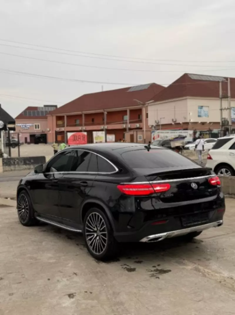 Mercedes-Benz GLE 450   - 2016